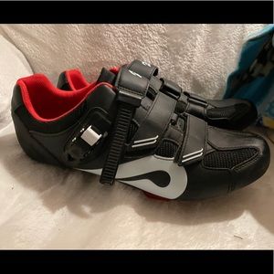 Peloton Cycling Shoes (46-Men 12)